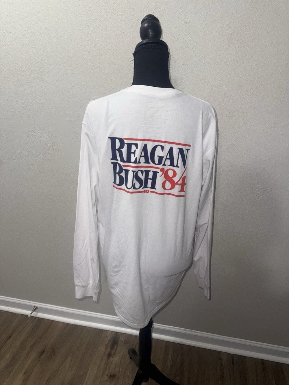 ROWDY GENTLEMAN Mens Reagan Bush '84 Graphic White Long Sleeve T-Shirt Sz XL